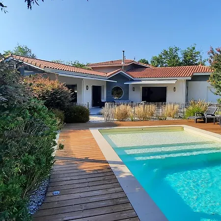 Piscine Chauffee Dans Un Ecrin De Verdure וילה *